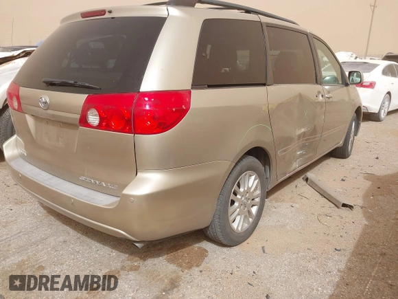 2007 Toyota Sienna XLE with VIN 5TDZK22C47S081645, listed as a IAAI auction lot 41807052 with 139,103 mi miles. Bid and sale history available at carsss.com. Image 4.