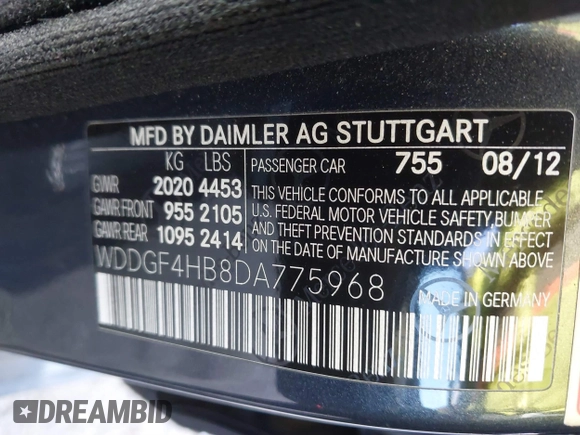 2013 Mercedes-Benz C-Class C 250 Sport with VIN WDDGF4HB8DA775968, listed as a IAAI auction lot 41646003 with 174,541 mi miles. Bid and sale history available at carsss.com. Image 9.