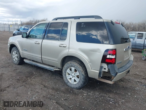 2007 Ford Explorer XLT with VIN 1FMEU73EX7UB55289, listed as a IAAI auction lot 41933815 with 192,559 mi miles. Bid and sale history available at carsss.com. Image 3.