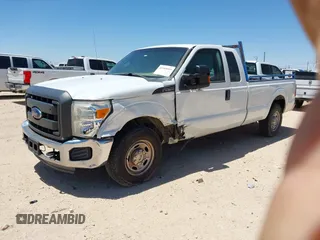 2015 Ford F-250 XLT z VIN 1FT7X2AT7FEC16924, wystawiony jako IAAI lot #41968009 z przebiegiem 328 785 mil mil oraz . Historia ofert i sprzedaży dostępna na DreamBid. Obrazek 16.