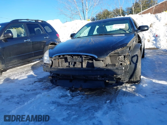 2011 Buick Lucerne CXL with VIN 1G4HC5EM6BU140614, listed as a IAAI auction lot 41589519 with 71,882 mi miles and . Bid and sale history available at carsss.com. Image 6.