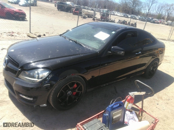 2013 Mercedes-Benz C-Class C 250 with VIN WDDGJ4HB9DG070141, listed as a IAAI auction lot 41865933 with 162,298 mi miles. Bid and sale history available at carsss.com. Image 2.