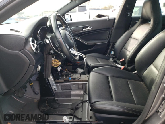 2016 Mercedes-Benz CLA 250 with VIN WDDSJ4EBXGN318301, listed as a Copart auction lot 45366164 with 94,495 mi miles and . Bid and sale history available at DreamBid. Image 7.
