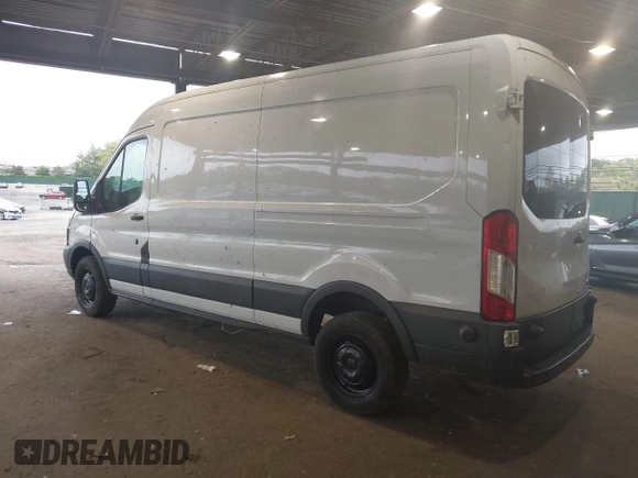 2015 Ford Transit Cargo z VIN 1FTNR2CM1FKA40154, wystawiony jako IAAI lot #42210986 z przebiegiem 164 324 mil mil oraz . Historia ofert i sprzedaży dostępna na DreamBid. Obrazek 3.