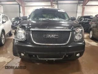 2011 GMC Yukon Denali with VIN 1GKS2EEF5BR323962, listed as a Copart auction lot 41388605 with 185,108 mi miles and Clean Title. Bid and sale history available at carsss.com. Image 5.