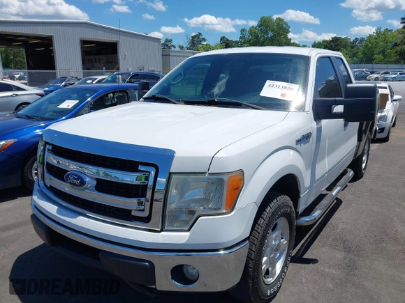 2014 Ford F-150 XL with VIN 1FTFX1CF9EFA98493, listed as a IAAI auction lot 42313850 with 192,334 mi miles and . Bid and sale history available at DreamBid. Image 2.