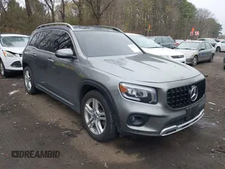 2020 Mercedes-Benz GLB 250 z VIN WDC4M4HB6LW006027, wystawiony jako IAAI lot #41977810 z przebiegiem 60 907 mil mil oraz . Historia ofert i sprzedaży dostępna na DreamBid. Obrazek 1.