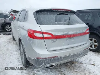 2018 Lincoln MKX Select with VIN 2LMPJ8KR6JBL19392, listed as a IAAI auction lot 41607522 with 91,930 mi miles. Bid and sale history available at carsss.com. Image 3.