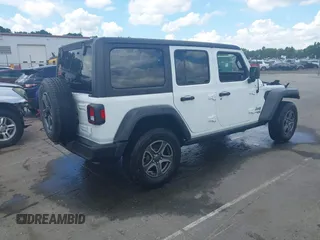 2018 Jeep Wrangler Unlimited Sport с VIN 1C4HJXDG3JW129798, выставлен на аукционе IAAI как лот 42635872 с пробегом 74 392 миль миль и . История ставок и продаж доступна на DreamBid. Изображение 4.