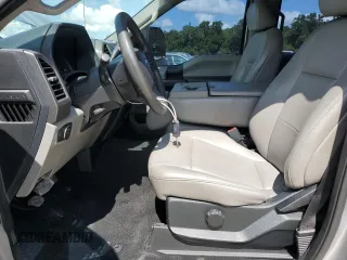 2020 Ford F-250 XL z VIN 1FT7W2BTXLEE66199, wystawiony jako Copart lot #62668705 z przebiegiem 74 631 mil mil oraz Nie do naprawy • Non repairable. Historia ofert i sprzedaży dostępna na DreamBid. Obrazek 7.