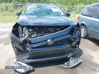 2024 Toyota RAV4 XLE Premium z VIN 2T3C1RFV6RW326346, wystawiony jako IAAI lot #42095364 z przebiegiem 4 610 mil mil oraz . Historia ofert i sprzedaży dostępna na DreamBid. Obrazek 12.