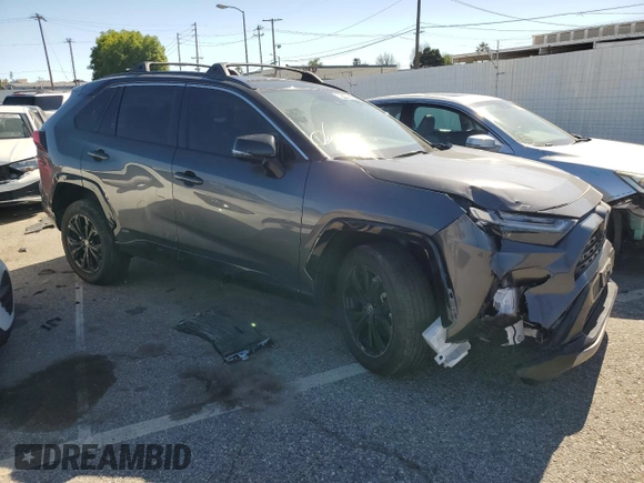2024 Toyota RAV4 Hybrid XSE with VIN 4T3E6RFV7RU142432, listed as a Copart auction lot 49474995 with 30,147 mi miles and Clean Title. Bid and sale history available at DreamBid. Image 4.