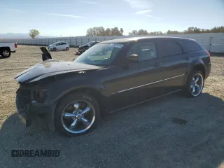 2007 Dodge Magnum R/T with VIN 2D4GV572X7H636230, listed as a Copart auction lot 77421474 with 120,317 mi miles and Salvage Title. Bid and sale history available at carsss.com. Image 1.