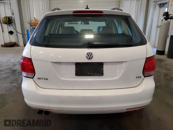 2011 Volkswagen Jetta TDI with VIN 3VWPL7AJ3BM613863, listed as a Copart auction lot 62914705 with 154,288 mi miles and Salvage title. Bid and sale history available at DreamBid. Image 6.