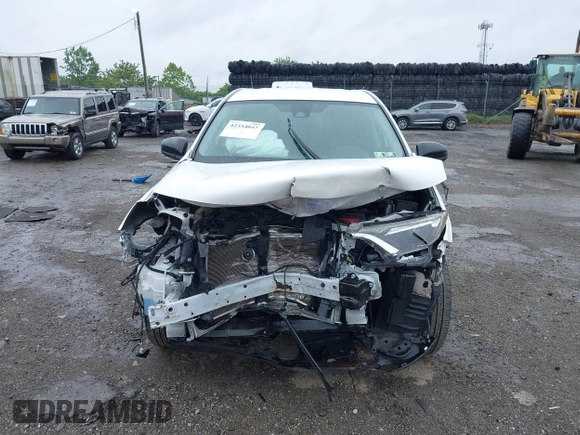 2018 Toyota RAV4 LE with VIN 2T3BFREV7JW851015, listed as a IAAI auction lot 42354042 with 94,603 mi miles and . Bid and sale history available at DreamBid. Image 6.