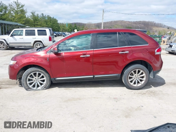2015 Lincoln MKX with VIN 2LMDJ8JK3FBL24337, listed as a IAAI auction lot 41913926 with 142,619 mi miles. Bid and sale history available at carsss.com. Image 15.