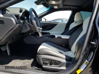 2023 Lexus ES 350 F Sport z VIN 58AJZ1B14PU142056, wystawiony jako Copart lot #52217085 z przebiegiem 30 837 mil mil oraz Szkoda całkowita • Salvage title. Historia ofert i sprzedaży dostępna na DreamBid. Obrazek 7.