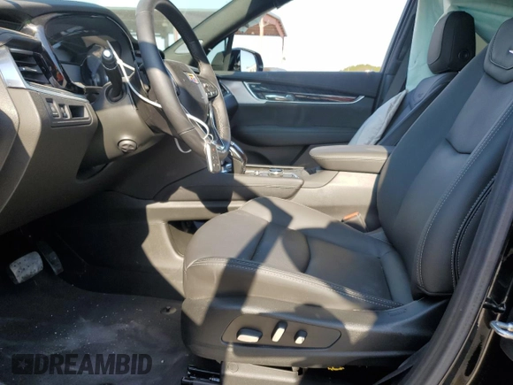 2024 Cadillac XT6 FWD Premium Luxury with VIN 1GYKPCRS7RZ710803, listed as a Copart auction lot 75160764 with 10,409 mi miles and Salvage Title. Bid and sale history available at carsss.com. Image 7.