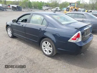 2009 Ford Fusion SEL with VIN 3FAHP08129R179740, listed as a IAAI auction lot 42114444 with 93,290 mi miles. Bid and sale history available at carsss.com. Image 3.