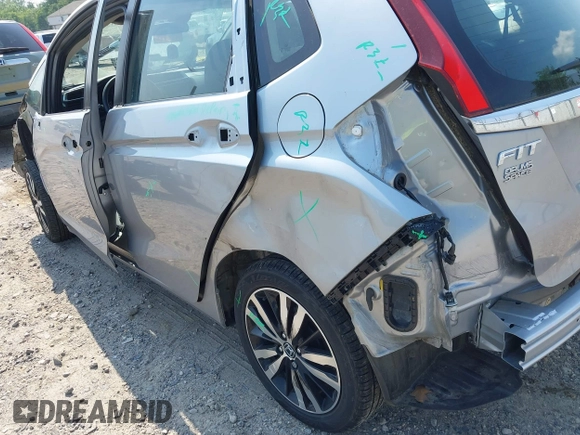 2020 Honda Fit EX with VIN 3HGGK5H85LM714354, listed as a IAAI auction lot 42471207 with 84,333 mi miles and . Bid and sale history available at DreamBid. Image 20.