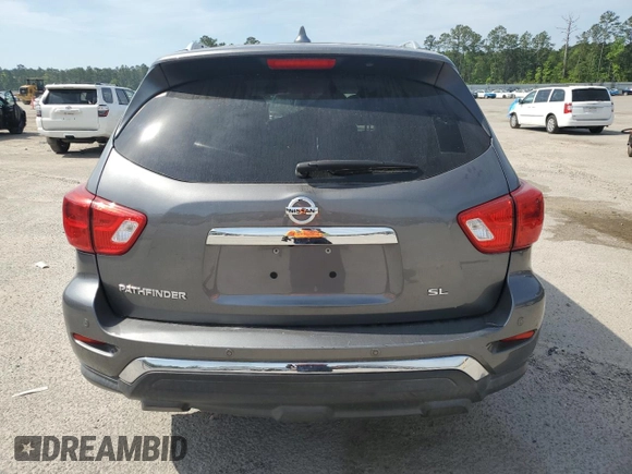 2019 Nissan Pathfinder S z VIN 5N1DR2MNXKC605066, wystawiony jako Copart lot #52806895 z przebiegiem 123 017 mil mil oraz Szkoda całkowita • Salvage title. Historia ofert i sprzedaży dostępna na DreamBid. Obrazek 6.