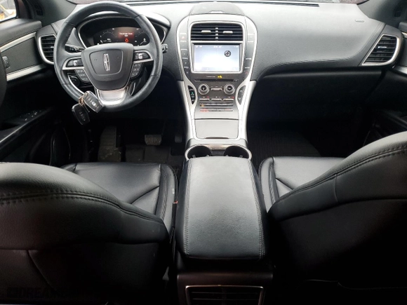 2019 Lincoln Nautilus Standard with VIN 2LMPJ8J94KBL57495, listed as a Copart auction lot 43239535 with 51,152 mi miles and Salvage Title. Bid and sale history available at carsss.com. Image 8.