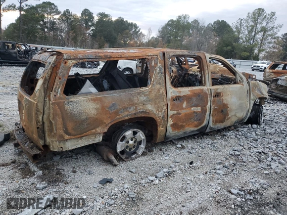 2011 Chevrolet Suburban LT with VIN 1GNSCJE09BR173407, listed as a Copart auction lot 85119594 with 0 mi miles and Non Repairable. Bid and sale history available at carsss.com. Image 3.