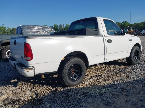 1998 Ford F-150 with VIN 1FTZF1728WNC10750, listed as a IAAI auction lot 42036177 with 237,434 mi miles and . Bid and sale history available at DreamBid. Image 4.