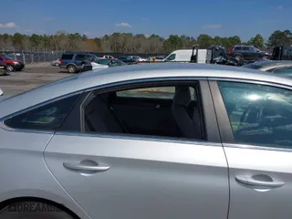 2017 Hyundai Sonata SE with VIN 5NPE24AF5HH540372, listed as a IAAI auction lot 41807455 with 75,700 mi miles. Bid and sale history available at carsss.com. Image 6.