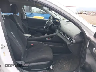 2024 Hyundai Elantra SEL with VIN KMHLS4DG6RU696600, listed as a IAAI auction lot 42421377 with 11,944 mi miles and . Bid and sale history available at DreamBid. Image 5.