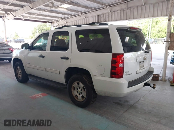 2010 Chevrolet Tahoe LS with VIN 1GNUKAE05AR172216, listed as a IAAI auction lot 42698775 with 259,416 mi miles and . Bid and sale history available at DreamBid. Image 14.
