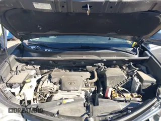 2018 Toyota RAV4 XLE with VIN 2T3RFREV5JW722012, listed as a IAAI auction lot 41830170 with 68,917 mi miles. Bid and sale history available at carsss.com. Image 10.