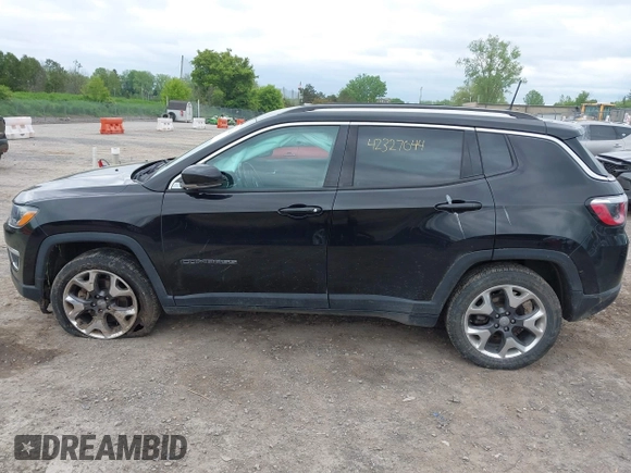2019 Jeep Compass Limited with VIN 3C4NJDCB2KT821856, listed as a IAAI auction lot 42327044 with 74,534 mi miles and . Bid and sale history available at DreamBid. Image 14.