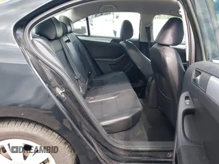 2013 Volkswagen Jetta SE z VIN 3VWDX7AJ4DM396477, wystawiony jako IAAI lot #42659959 z przebiegiem 115 833 mil mil oraz . Historia ofert i sprzedaży dostępna na DreamBid. Obrazek 8.