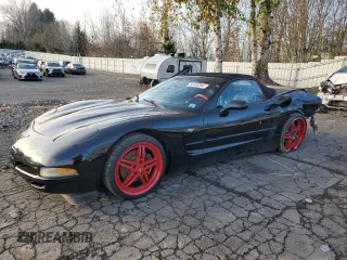 2003 Chevrolet Corvette with VIN 1G1YY32G535134462, listed as a Copart auction lot 84108394 with 0 mi miles and Salvage Title. Bid and sale history available at carsss.com. Image 1.