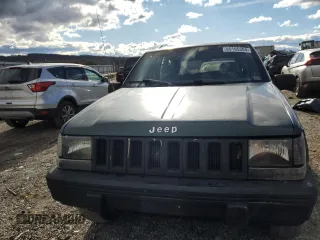 1993 Jeep Grand Cherokee Laredo with VIN 1J4GZ58S4PC580315, listed as a Copart auction lot 85105304 with 202,460 mi miles and Clean Title. Bid and sale history available at carsss.com. Image 5.