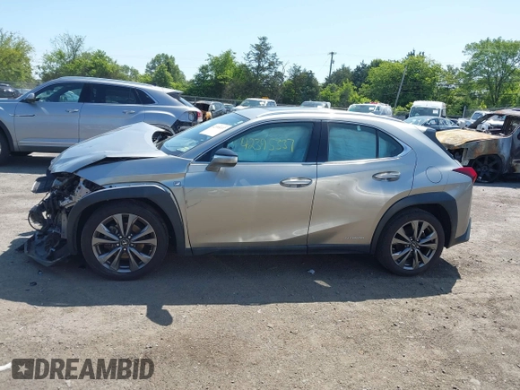 2020 Lexus UX 250h F Sport with VIN JTHR9JBH3L2036827, listed as a IAAI auction lot 42395337 with 50,096 mi miles and . Bid and sale history available at DreamBid. Image 15.