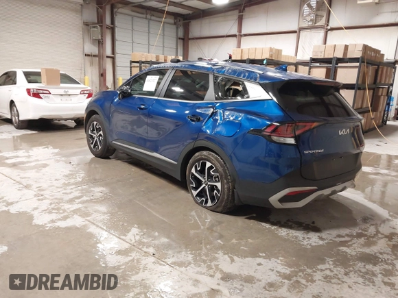 2024 Kia Sportage EX with VIN 5XYK33DF6RG206169, listed as a IAAI auction lot 41623327 with 26,387 mi miles and . Bid and sale history available at carsss.com. Image 3.