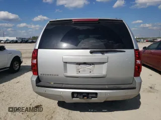 2014 Chevrolet Suburban LT with VIN 1GNSCJE06ER114674, listed as a Copart auction lot 44053755 with 199,486 mi miles and Salvage Title. Bid and sale history available at carsss.com. Image 6.