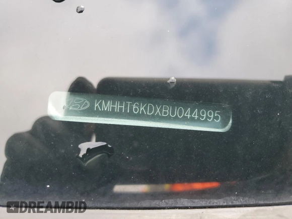 2011 Hyundai Genesis Coupe with VIN KMHHT6KDXBU044995, listed as a Copart auction lot 58728145 with 112,454 mi miles and Salvage title. Bid and sale history available at DreamBid. Image 13.