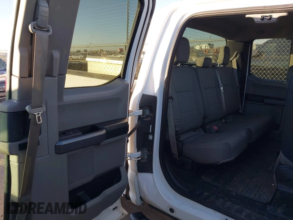 2015 Ford F-150 XL with VIN 1FTEX1CG0FKE82353, listed as a IAAI auction lot 41114512 with 188,474 mi miles. Bid and sale history available at carsss.com. Image 8.