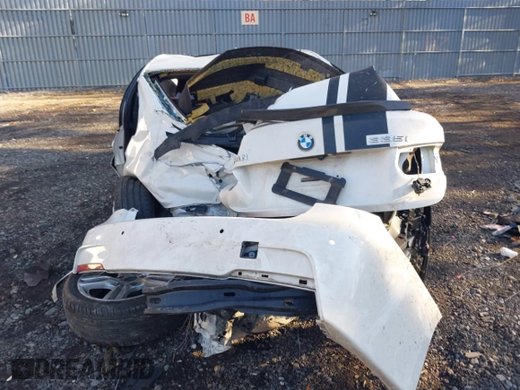 2013 BMW 3 Series 335i xDrive with VIN WBA3B9G56DNR90087, listed as a IAAI auction lot 41674929 with 26,001 mi miles and . Bid and sale history available at DreamBid. Image 16.