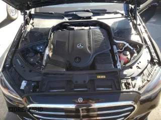 2022 Mercedes-Benz S-Class S 500 with VIN W1K6G6DB6NA086572, listed as a Copart auction lot 67462832 with 8,829 mi miles. Bid and sale history available at carsss.com. Image 11.