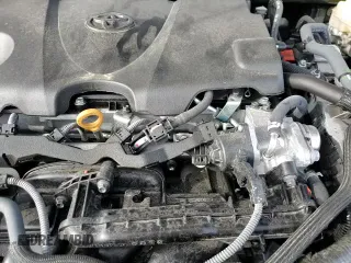 2025 Toyota Camry SE with VIN 4T1DAACK4SU526656, listed as a Copart auction lot 90372735 with 28,280 mi miles and Clean title. Bid and sale history available at DreamBid. Image 14.