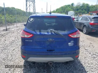 2016 Ford Escape SE z VIN 1FMCU9G97GUA82186, wystawiony jako IAAI lot #42204318 z przebiegiem 111 982 mil mil oraz . Historia ofert i sprzedaży dostępna na DreamBid. Obrazek 16.