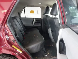2012 Toyota 4Runner SR5 with VIN JTEBU5JR5C5099313, listed as a IAAI auction lot 41923882 with 180,552 mi miles. Bid and sale history available at carsss.com. Image 8.