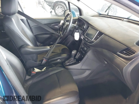 2019 Buick Encore Preferred with VIN KL4CJASB6KB880735, listed as a IAAI auction lot 41932155 with 33,854 mi miles. Bid and sale history available at carsss.com. Image 5.