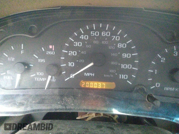 2005 Chevrolet Cavalier with VIN 1G1JC52F857177798, listed as a IAAI auction lot 35373008 with 200,037 mi miles and . Bid and sale history available at DreamBid. Image 7.