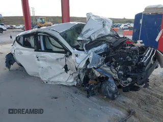 2024 Dodge Hornet GT z VIN ZACNDFAN5R3A42900, wystawiony jako IAAI lot #41126271 z przebiegiem Nie podano mil oraz . Historia ofert i sprzedaży dostępna na DreamBid. Obrazek 12.