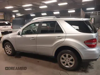 2006 Mercedes-Benz M 350 with VIN 4JGBB86E56A083539, listed as a IAAI auction lot 42172585 with 130,514 mi miles and . Bid and sale history available at DreamBid. Image 14.